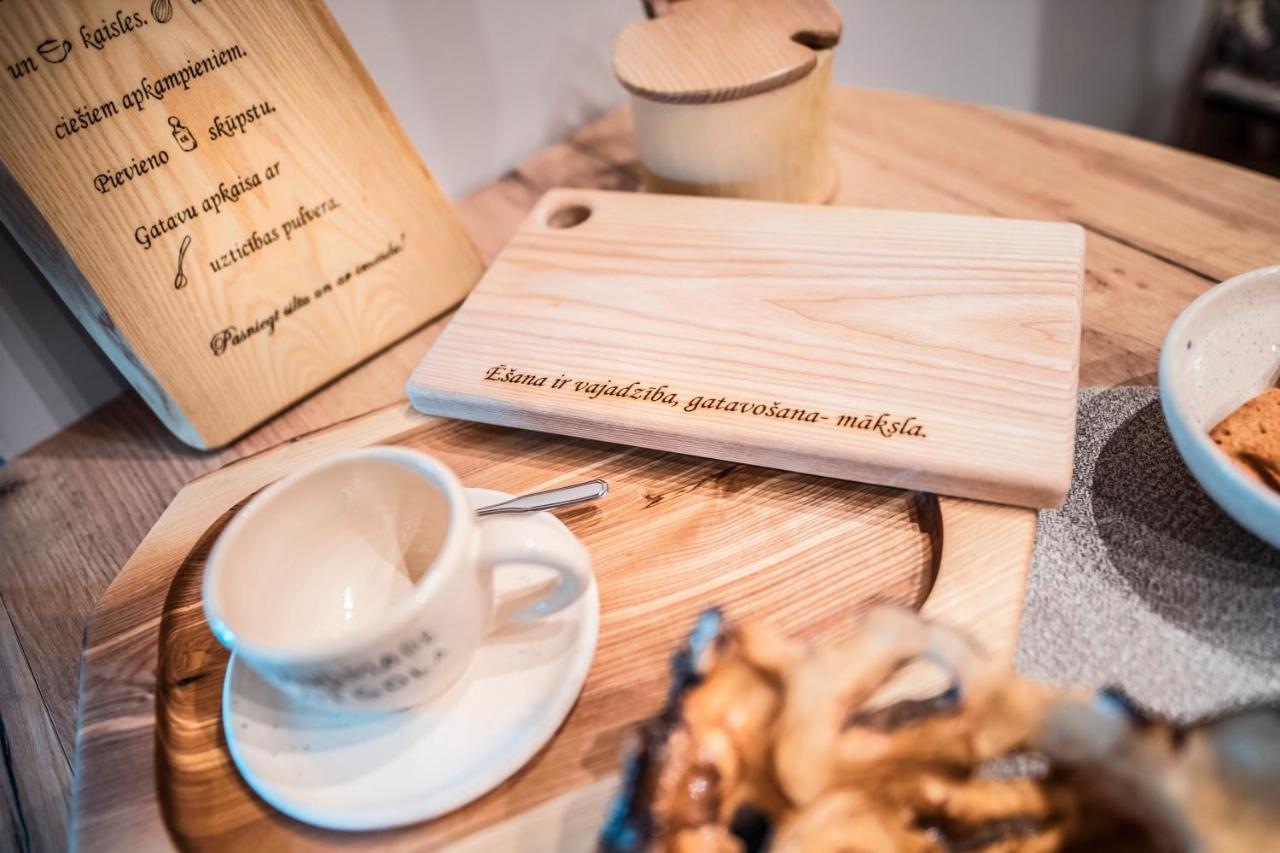 Handmade Latgola - Vairak Ka Vienkarsi "Naktsmitne" Līvāni Eksteriør billede